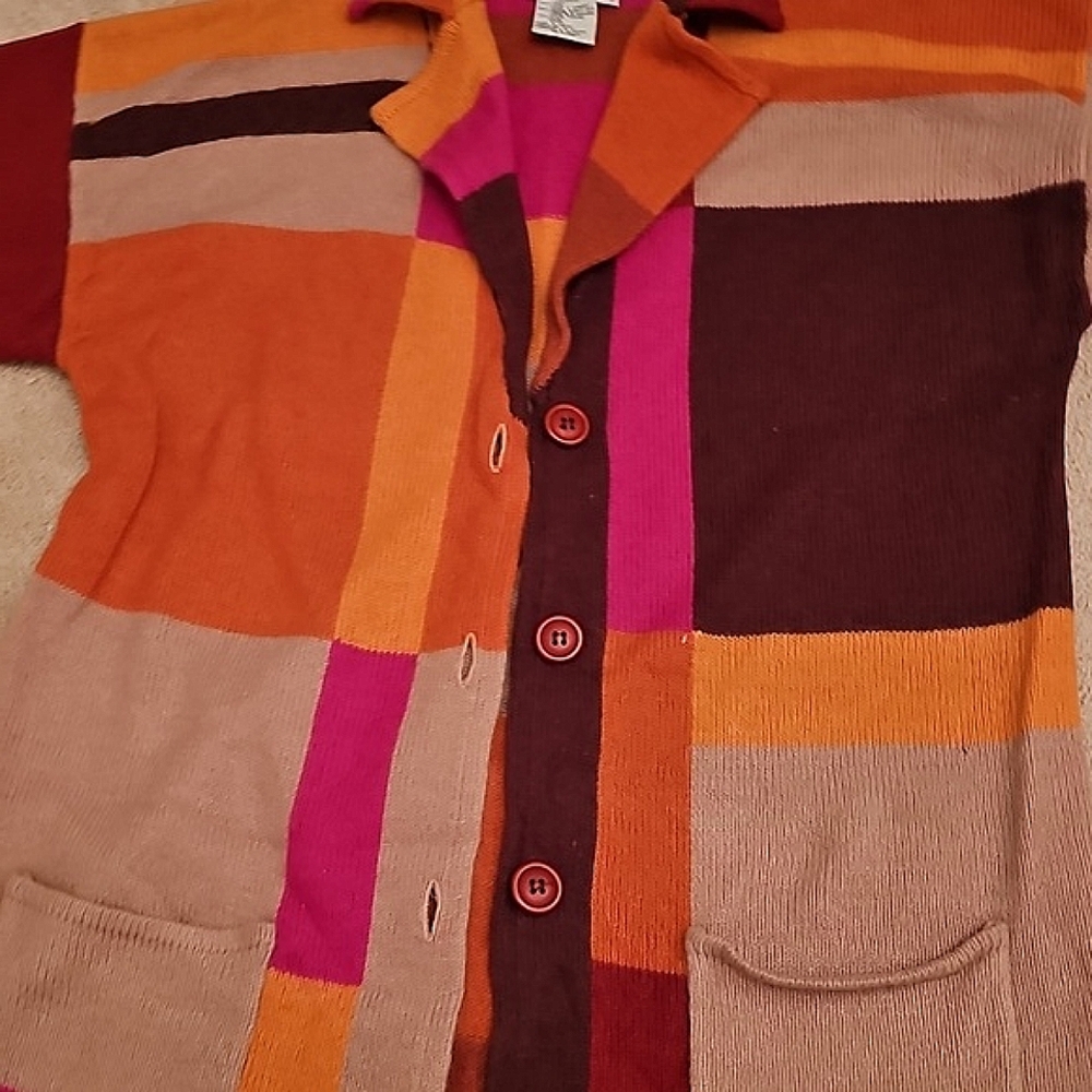 ORANGE MULTI COLOR BUTTON DOWN SWEATER